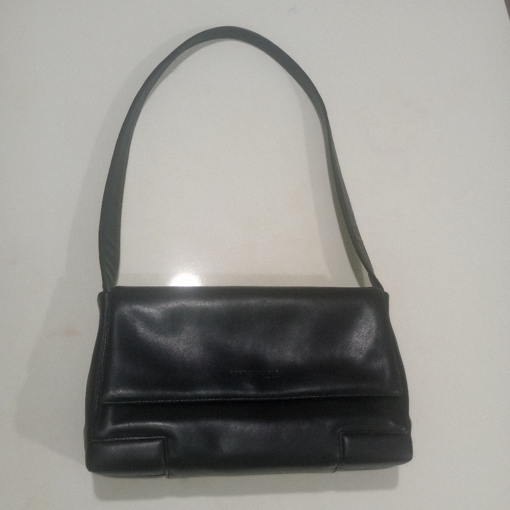 Kenneth Cole Black Leather Shoulder Bag